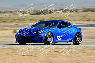 media/Dec-13-2025-Extreme Speed (Sat) [[d129ecb0b9]]/Beginner/Session 2 (Turn 4)/